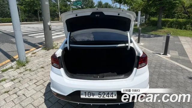 Hyundai The New Avante AD 2018 Белый из Кореи, фото 4