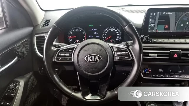 Kia Seltos 2019 Серебряный из Кореи, фото 4