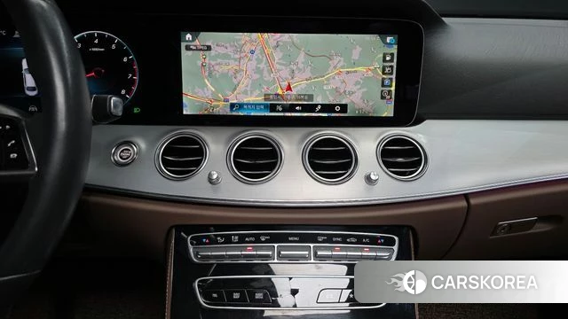 Mercedes-Benz E-Class W213 2021 Белый из Кореи, фото 4