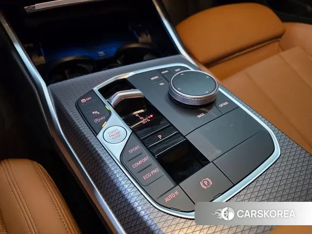 BMW 3 Series (G20) 2024 Серебристо-серый из Кореи, фото 4