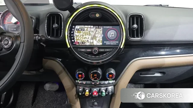 Mini Cooper Countryman 2019 Песочный из Кореи, фото 4