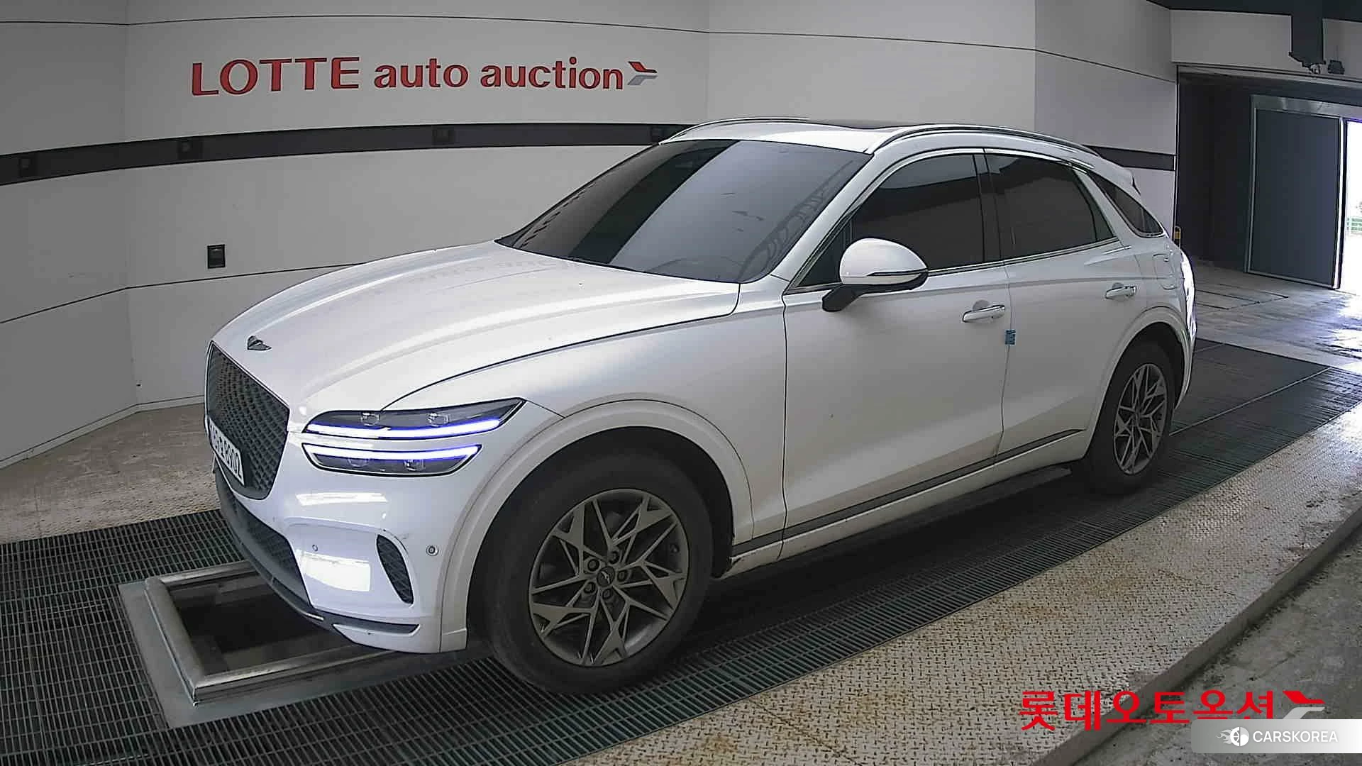 Hyundai GV70 2022 Uyuni White из Кореи, фото 4