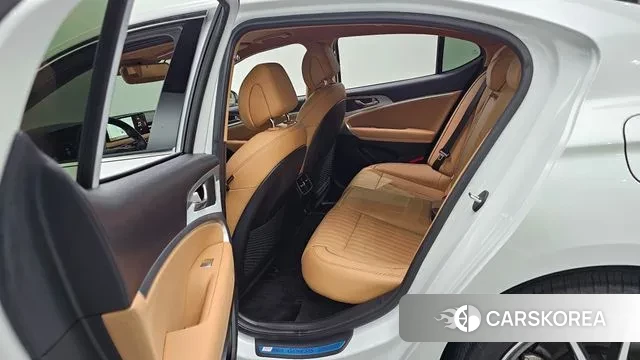 Genesis The New G70 2021 Белый из Кореи, фото 4