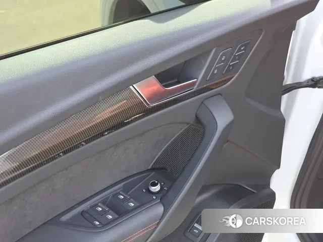 Audi SQ5 (FY) 2022 Белый из Кореи, фото 4