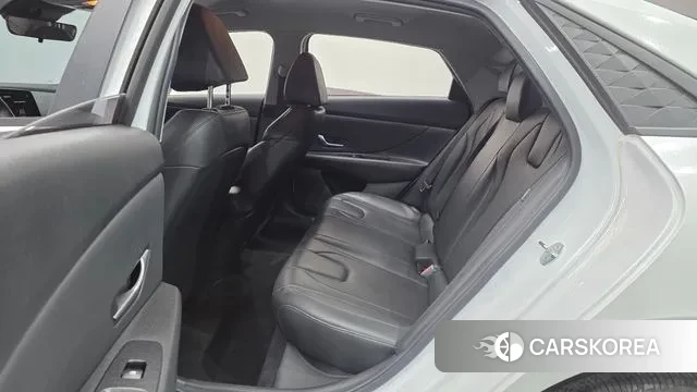 Hyundai The New Avante (CN7) 2024 Белый из Кореи, фото 4