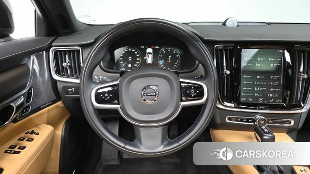 Volvo V90 Cross-Country 2019 Черный из Кореи, фото 4