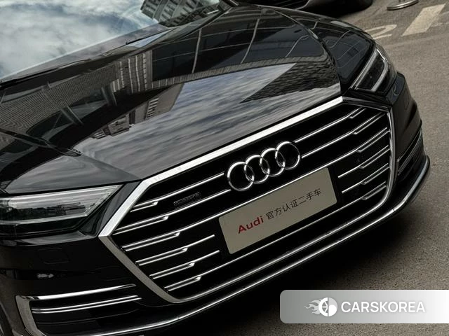 Audi A8 2021 Черный из Китая, фото 4