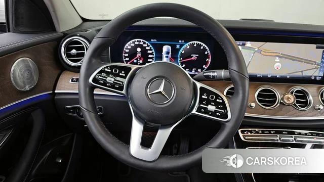 Mercedes-Benz E-Class W213 2019 Белый из Кореи, фото 4