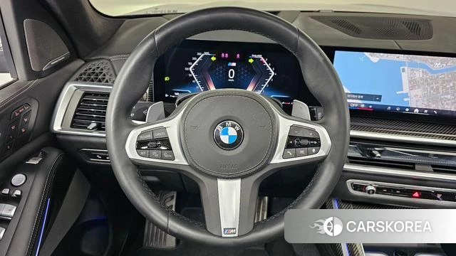 BMW X7 (G07) 2025 Черный из Кореи, фото 4