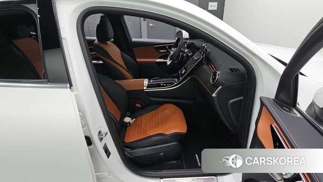 Mercedes-Benz GLC-Class X254 2024 Белый из Кореи, фото 4