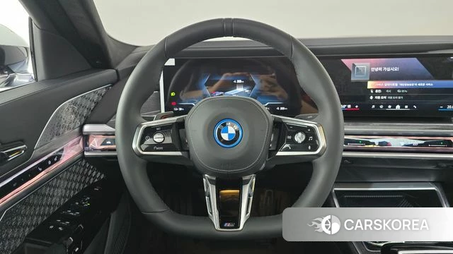 BMW i7 (G70) 2025 Черный из Кореи, фото 4