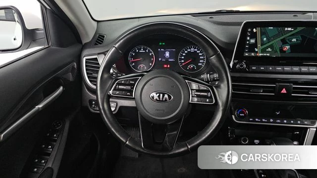 Kia Seltos 2019 Белый из Кореи, фото 4