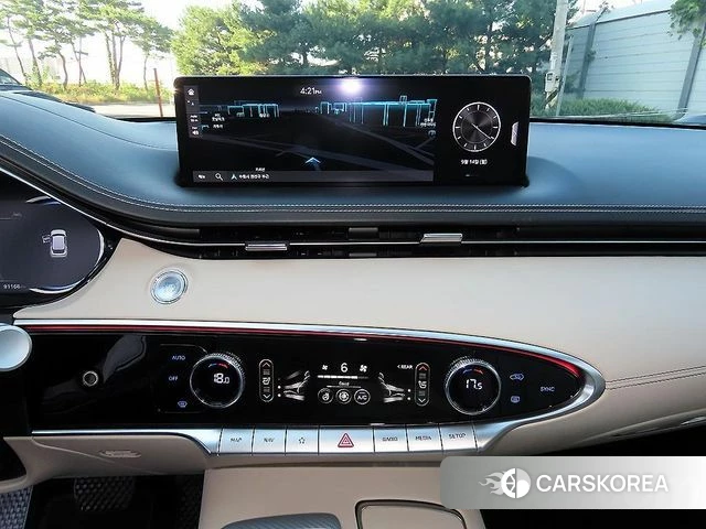 Genesis GV70 2021 Серый из Кореи, фото 4