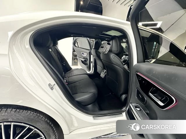 Mercedes-Benz Class C 2024 Белый из Китая, фото 4