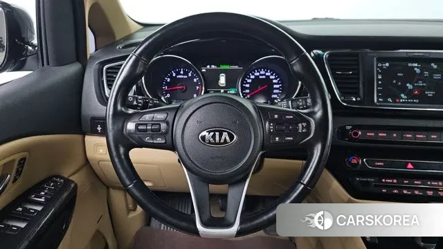 Kia The New Carnival 2019 Черный из Кореи, фото 4