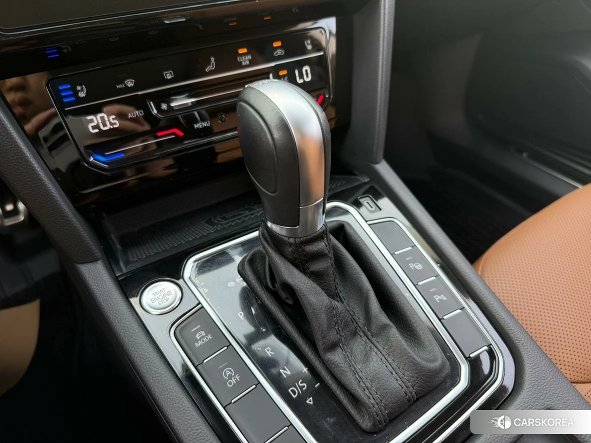 Volkswagen CC 2020 Черный из Китая, фото 4