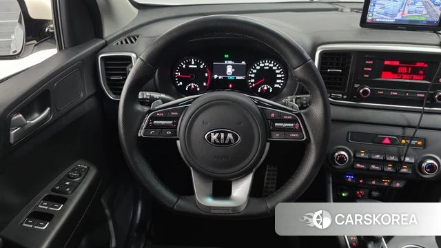 Kia Sportage The Bold 2021 Белый из Кореи, фото 4