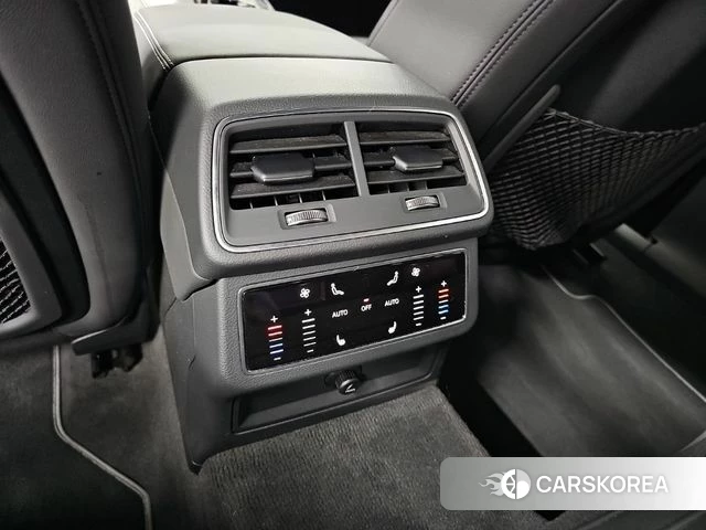 Audi A6 (C8) 2021 Белый из Кореи, фото 4
