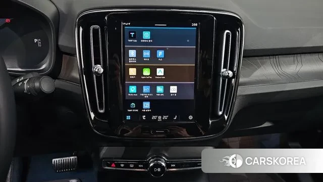 Volvo C40 Richards 2022 Белый из Кореи, фото 4