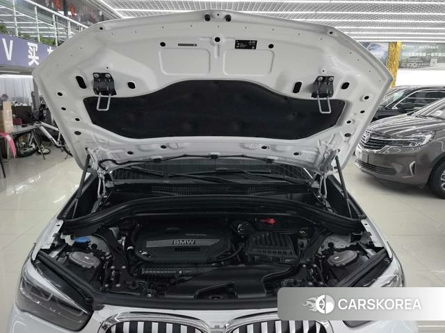 BMW X1 2021 Белый из Китая, фото 4