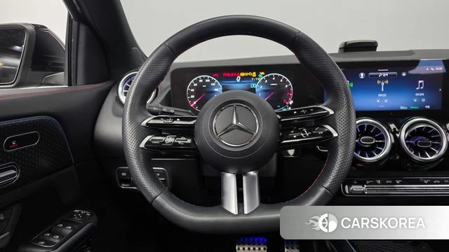 Mercedes-Benz GLA - Class H247 2023 Черный из Кореи, фото 4