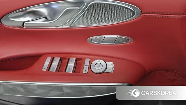Genesis GV70 2022 Серый из Кореи, фото 4