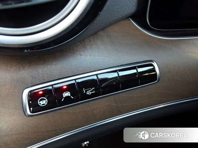 Mercedes-Benz E-Class W213 2020 Черный из Кореи, фото 4