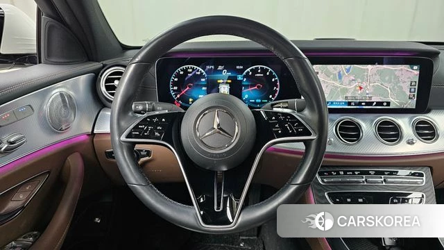 Mercedes-Benz E-Class W213 2021 Белый из Кореи, фото 4