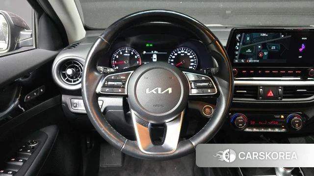 Kia The New K3 2nd generation 2022 Серый из Кореи, фото 4