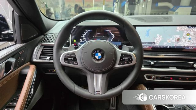 BMW X6 (G06) 2025 Черный из Кореи, фото 4