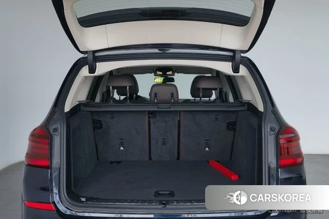 BMW X3 2021 Черный из Китая, фото 4