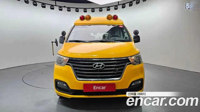 Hyundai The New Grand Starex 2019 Желтый из Кореи, фото 4