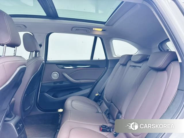 BMW X1 2021 Белый из Китая, фото 4