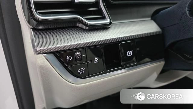 Kia Sportage 5th Generation 2023 Белый из Кореи, фото 4