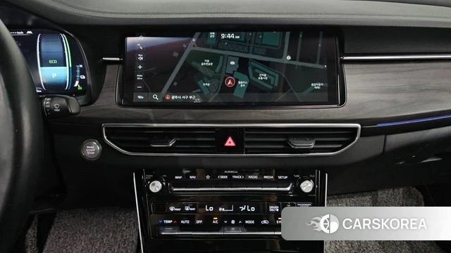 Kia K7 Premier Hybrid 2021 Белый из Кореи, фото 4
