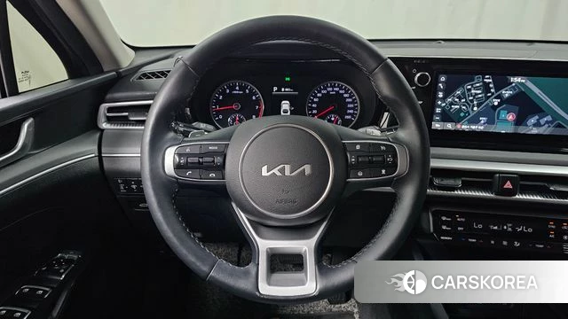 Kia K5 3rd generation 2023 Серый из Кореи, фото 4