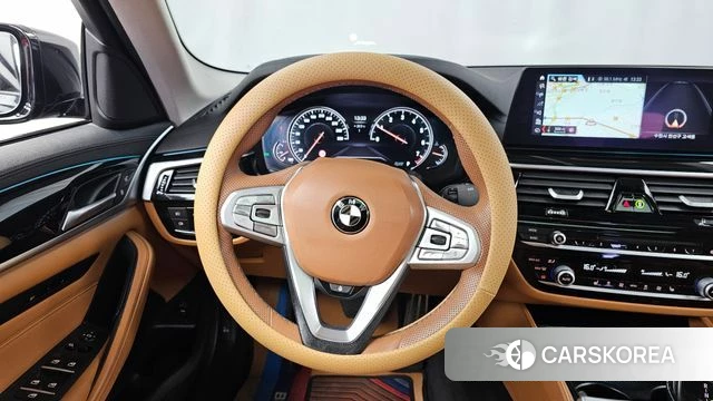 BMW 5 Series (G30) 2018 Черный из Кореи, фото 4