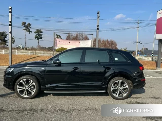 Audi Q7 (4M) 2022 Черный из Кореи, фото 4