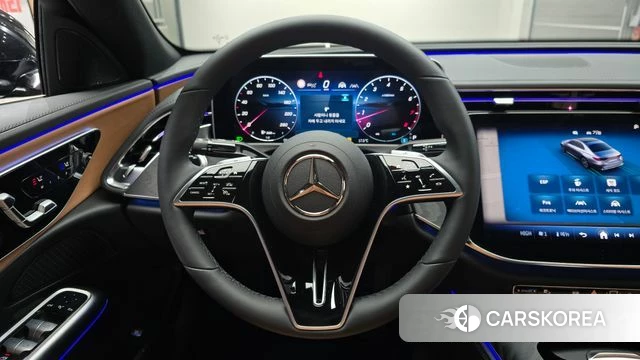 Mercedes-Benz E-Class W214 2025 Черный из Кореи, фото 4