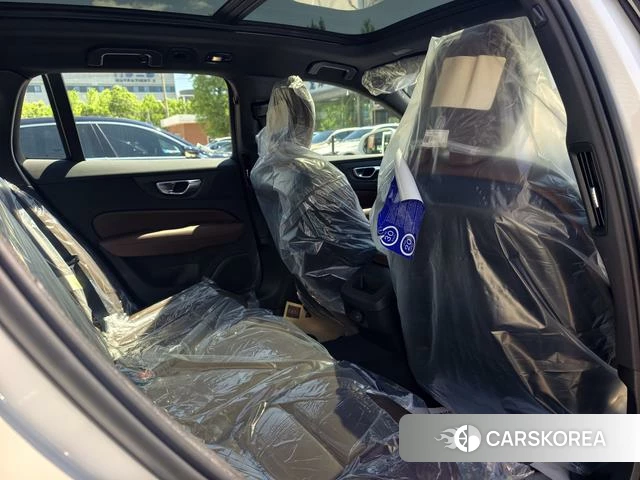 Volvo V60 2026 Белый из Китая, фото 4