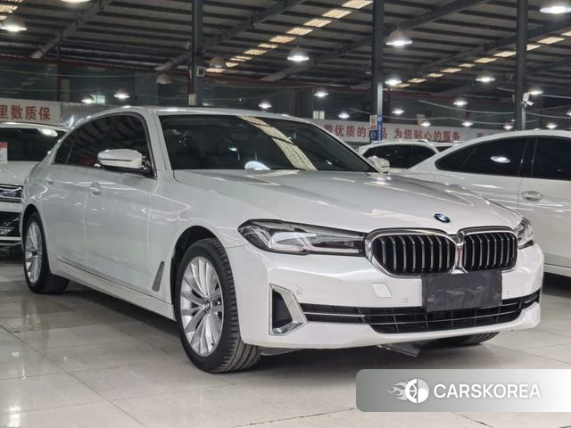 BMW 5 series 2022 Белый из Китая, фото 4