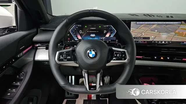 BMW 5 Series (G60) 2024 Белый из Кореи, фото 4