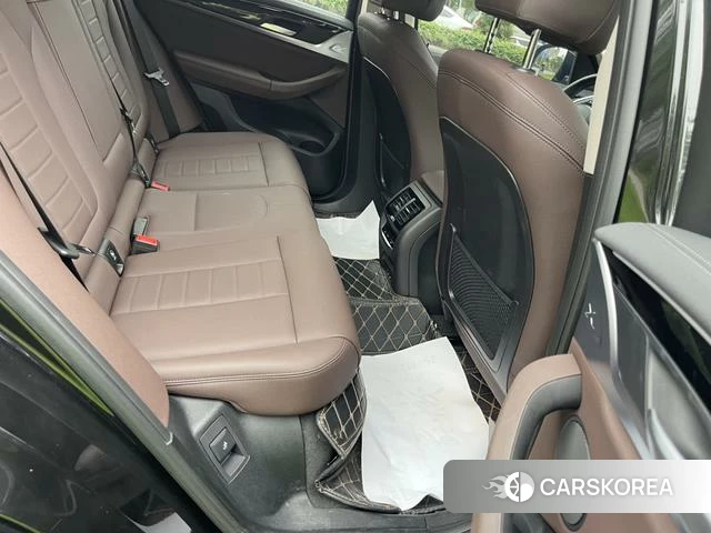 BMW X3 2021 Черный из Китая, фото 4