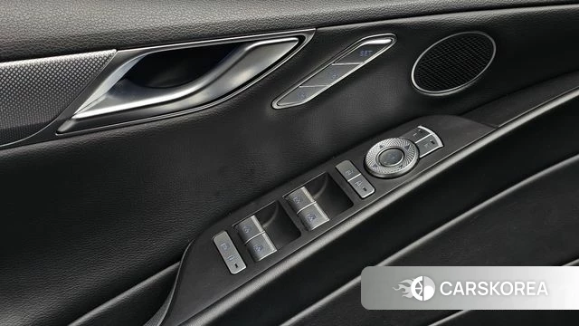 Genesis G80 (RG3) 2022 Черный из Кореи, фото 4