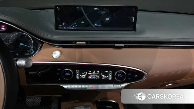 Genesis GV70 2022 Черный из Кореи, фото 4