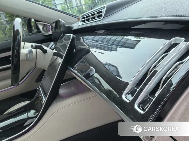 Mercedes-Benz Maybach S-class 2024 Черный из Китая, фото 4