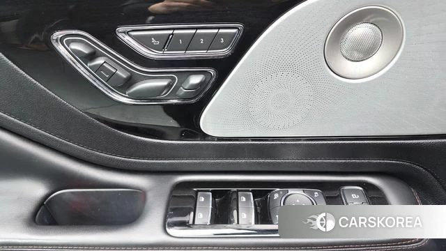Lincoln Aviator 2nd generation 2020 Белый из Кореи, фото 4