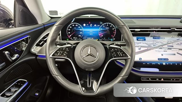 Mercedes-Benz E-Class W214 2024 Синий из Кореи, фото 4