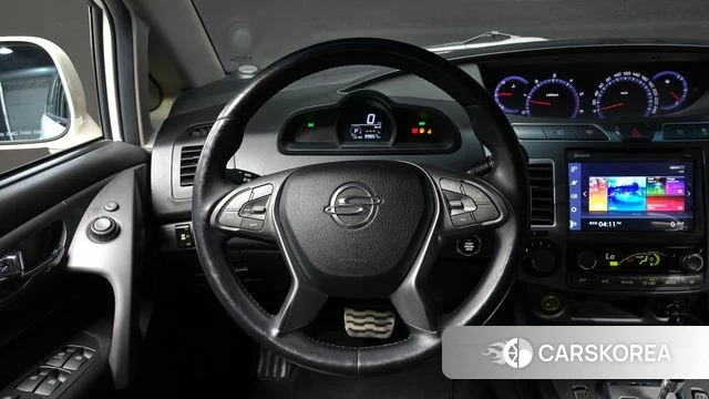 Ssangyong Korando Turismo 2018 Белый из Кореи, фото 4