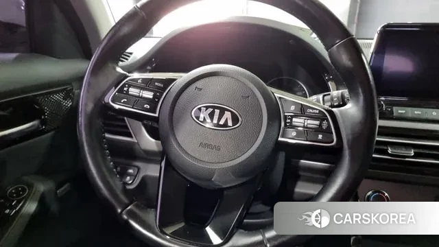 Kia Seltos 2019 Белый из Кореи, фото 4